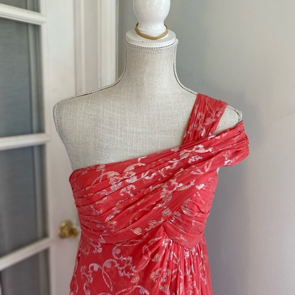 Nicole Miller Coral Pink Metallic Silk Brocade One Shoulder Gown - Picture 3 of 8